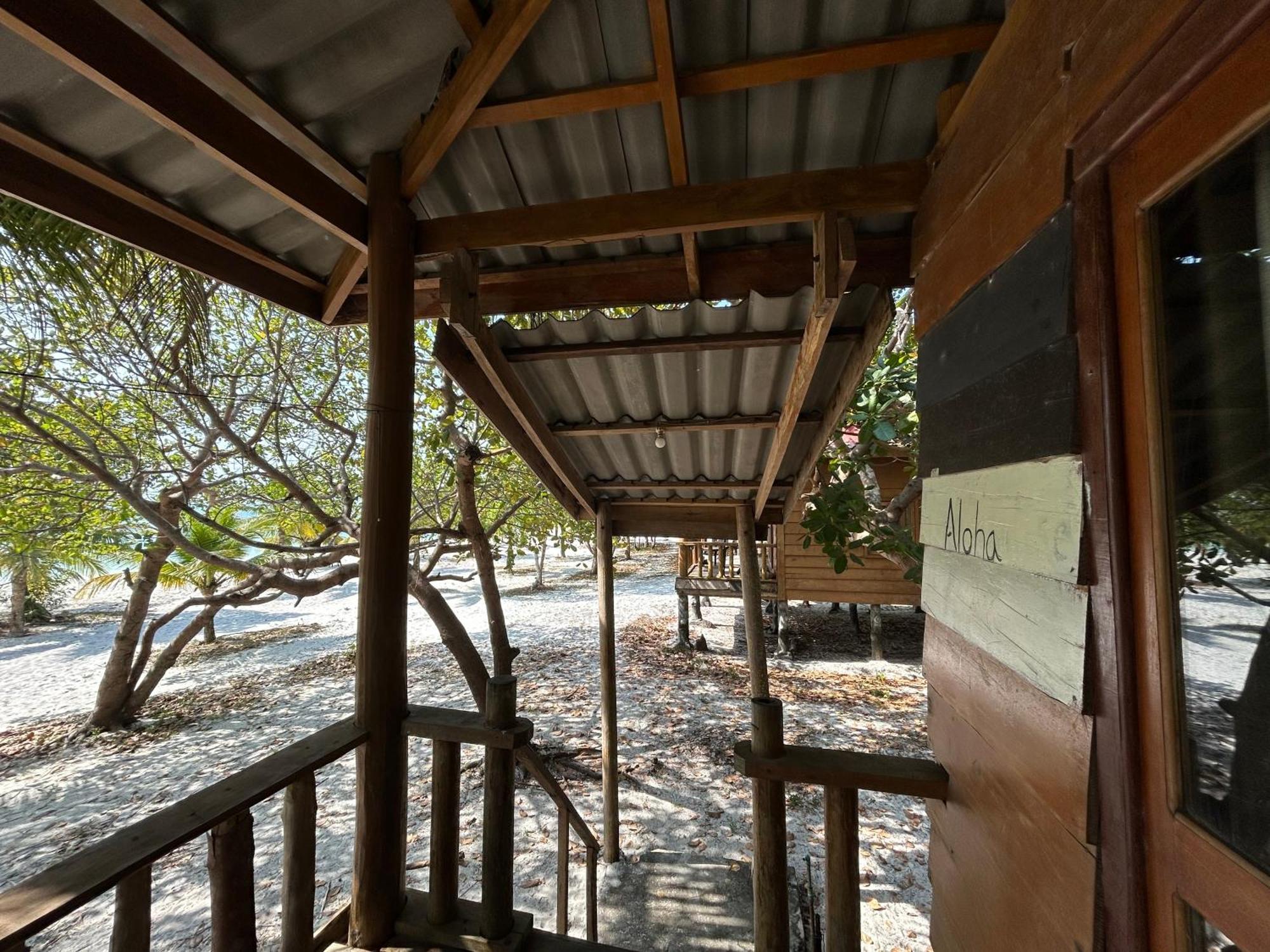 Rafikis Hostel Đảo Koh Rong Ngoại thất bức ảnh
