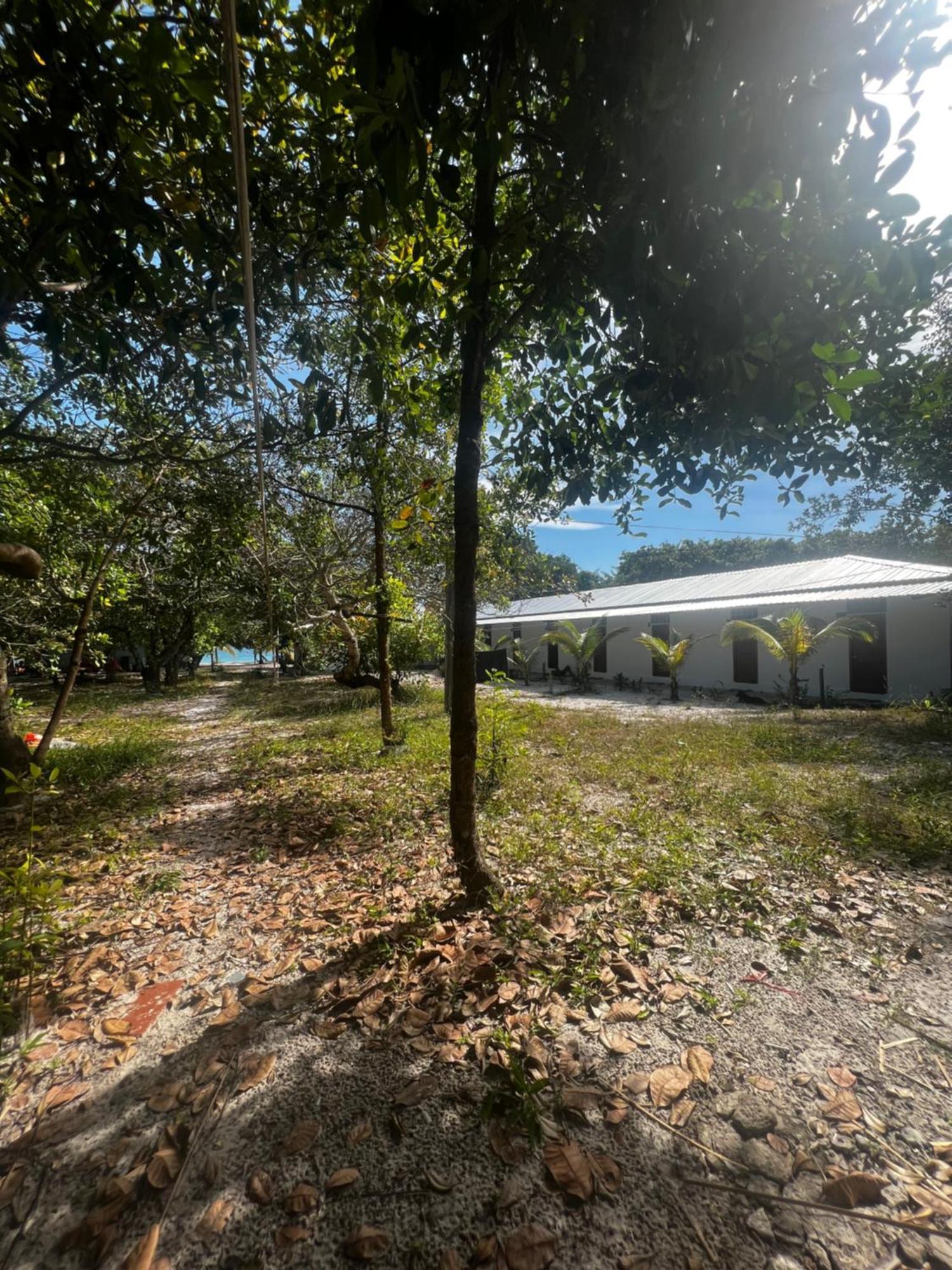 Rafikis Hostel Đảo Koh Rong Ngoại thất bức ảnh